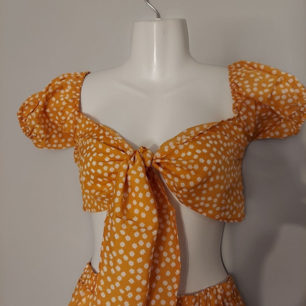 SHEIN 2 Piece Skirt Set - Picture 3 of 8